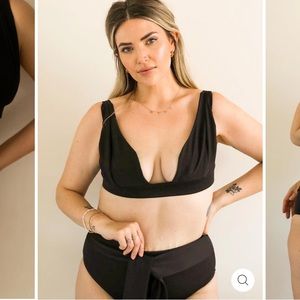 Londre The Birds Papaya bathing suit (top and bottom) BNWT Size L